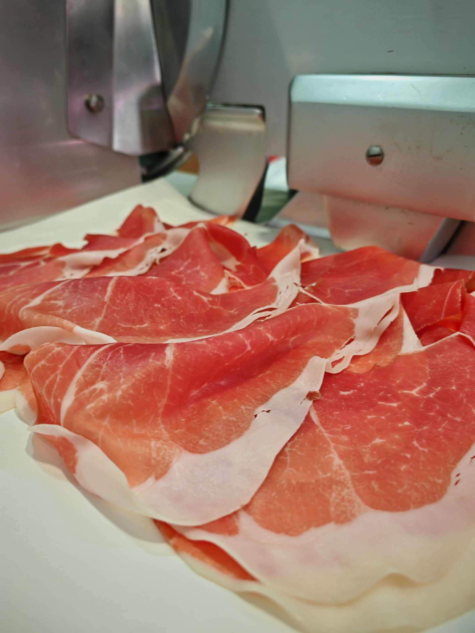 crudo di carpegna dop macelleria del corso carpegna